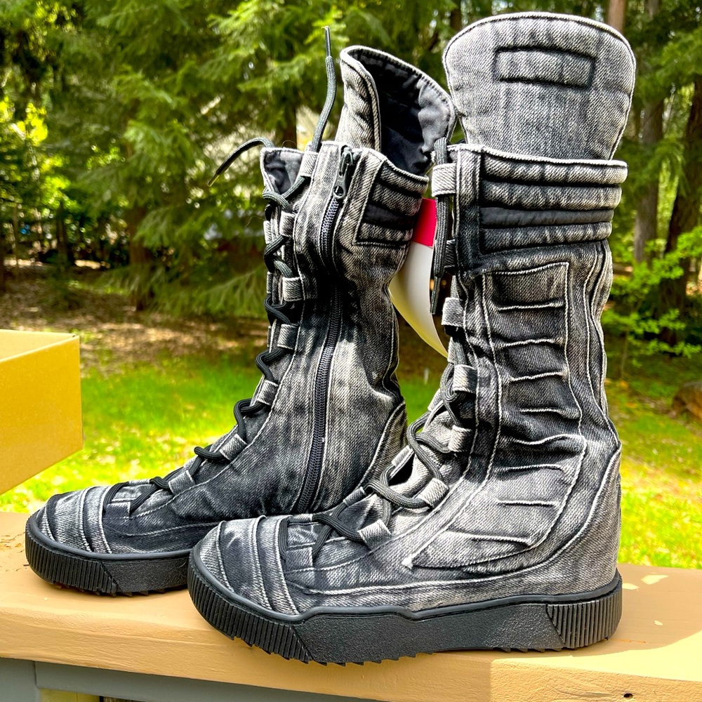 Rare Limited Edition Demobaza IN Tops Boots Size 38 EU 7 US